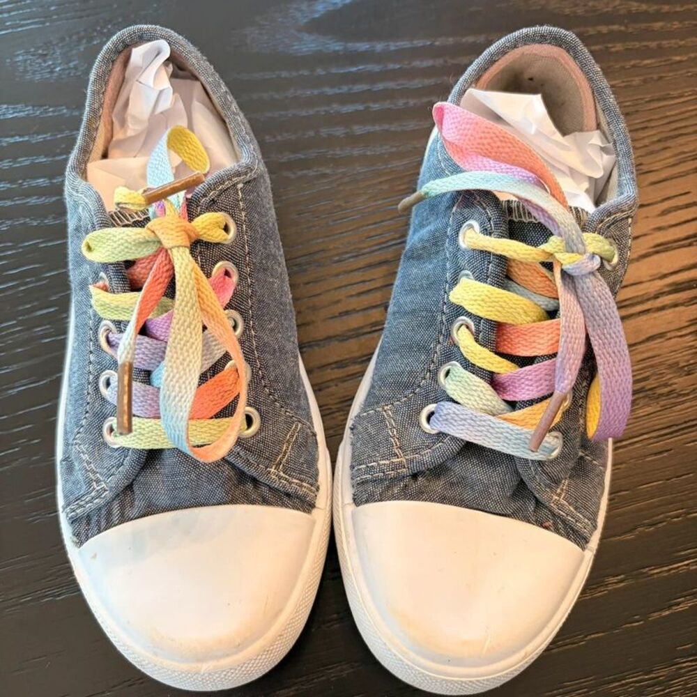 Size 13 Girls Sneakers. Colored Laces. Canvas Material.
